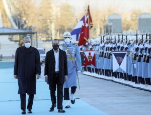 Cumhurbaşkanı Erdoğan, Nayib Bukele’yi resmi törenle karşıladı