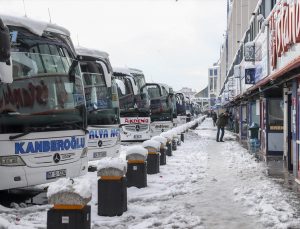 İstanbul’da otogarlardan çıkış yasağı uzatıldı