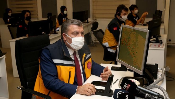 Sağlık Bakanı Koca: İstanbul’da 5 katına çıkan bir vaka sayısına şahidiz
