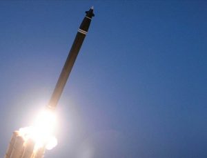 Kuzey Kore’nin iki balistik füze denediğini bildirdi
