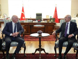 Kılıçdaroğlu, Sosyalist Enternasyonel Başkanı Papandreu ile görüştü