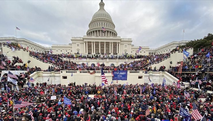 Kongre baskınını soruşturan komite Trump’ın avukatlarını ifadeye çağırdı