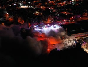 New Jersey Passaic’te kimya tesisinde büyük yangın!