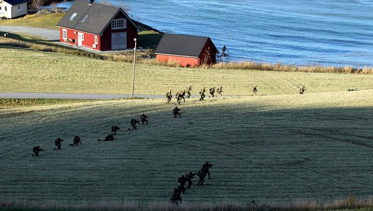 Norveç’te skandal: Askerlere yeni iç çamaşırı verilemiyor