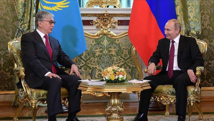 Putin, Tokayaev ile Kazakistan’daki durumu görüştü