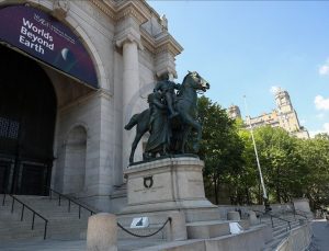 Roosevelt’in heykeli New York’taki müzenin önünden kaldırıldı