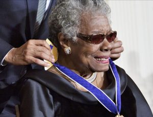 Şair Maya Angelou, ABD’de çeyreklik madeni paraya basılan ilk siyahi kadın oldu