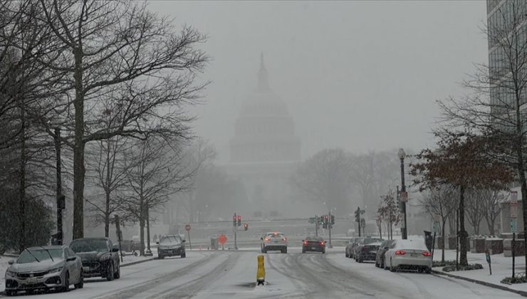 ABD’de kar fırtınası Washington ve çevresinde hayatı kabusa çevirdi