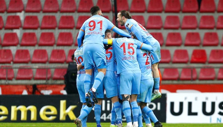 Gol düellosu kazanan Kayserispor’un 4-3