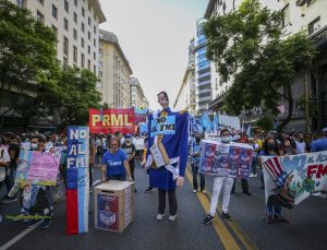 Arjantin’de IMF protestosu