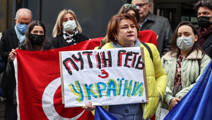 Ukraynalılar ve Kırım Tatarları, Ankara’da Ukrayna’ya destek gösterisi düzenledi