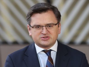 Ukrayna Dışişleri Bakanı: Ukrayna’nın barışçıl kentlerinde saldırılar sürüyor