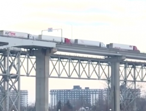 Kanada’da kamyoncuların kapattığı Ambassador Köprüsü yeniden açıldı