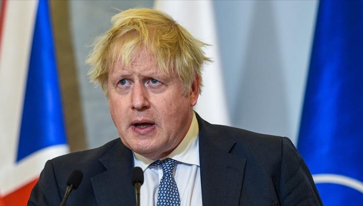 İngiltere Başbakanı Johnson: Avrupa’da olabilecek bir savaşın eşiğindeyiz!