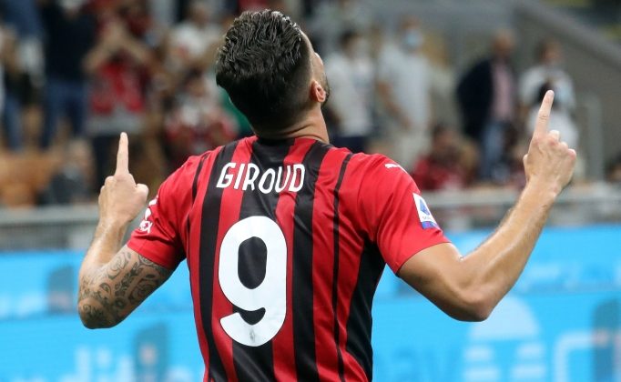 Milano derbisine Giroud damga vurdu 1-2