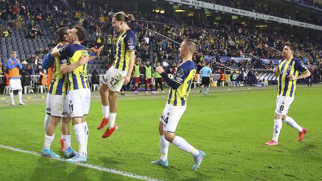 Fenerbahçe Hatayspor’u Serdar Dursun’la geçti 2-0