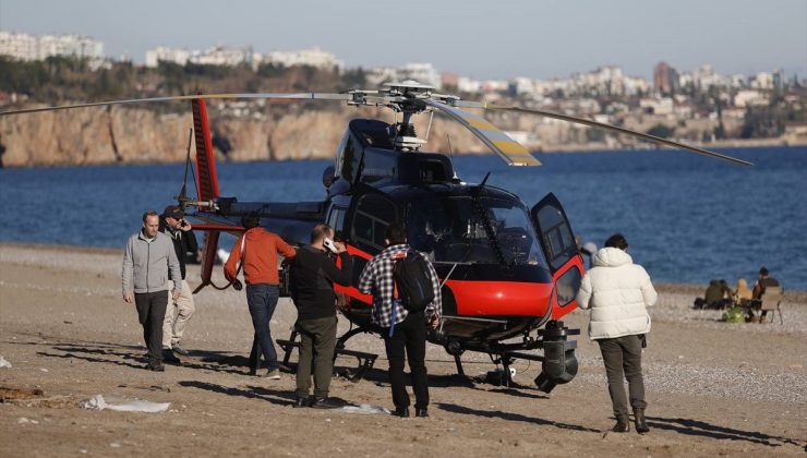 Arızalanan helikopter sahile acil iniş yaptı