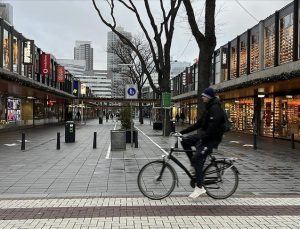 Hollanda’da Covid-19 kısıtlamaları kaldırılıyor