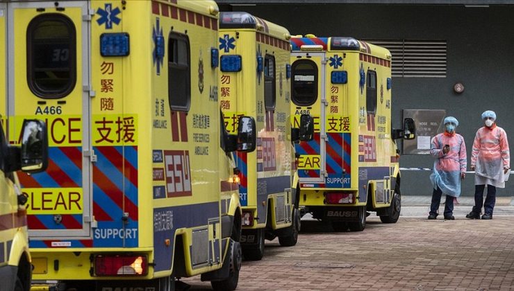 Hong Kong’da salgın nedeniyle hastane kapasitesi sınıra dayandı
