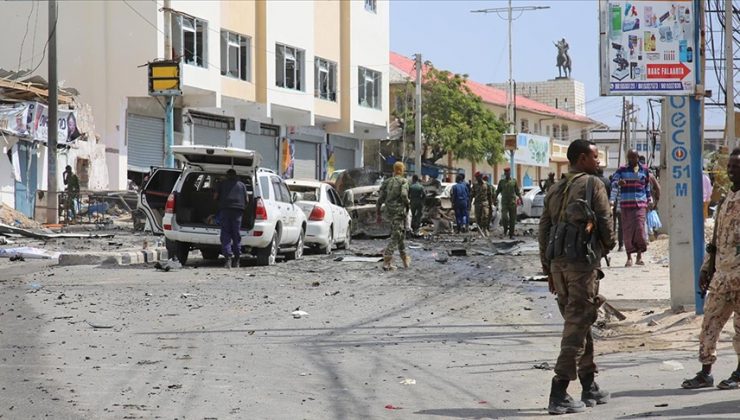 İntihar saldırısında 15 kişi öldü