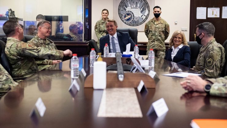 ABD Büyükelçisi Flake İncirlik Üssü’nü ziyaret etti