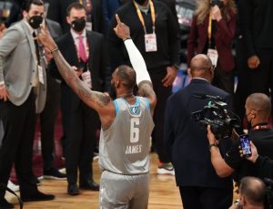 NBA All Star-2022 finalini LeBron James’in takımı kazandı