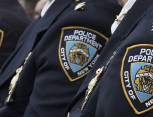 New York polisi izin gününde vuruldu