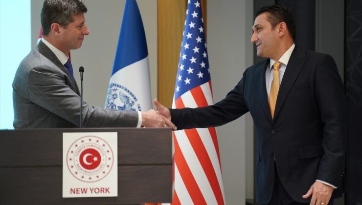 Başkonsolos Özgür, New York’un yeni uluslararası ilişkiler komiserini diplomatik camiaya tanıttı