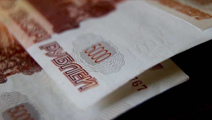 Rusya Merkez Bankası faiz oranını 2 katına çıkardı