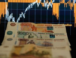 Rus piyasalarında değer kaybı sürüyor
