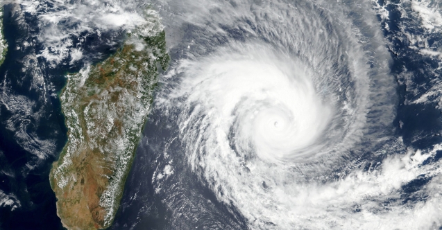 Batsirai tayfunu Madagaskar’a ilerliyor: ‘Çok tehlikeli’ olarak tanımlandı