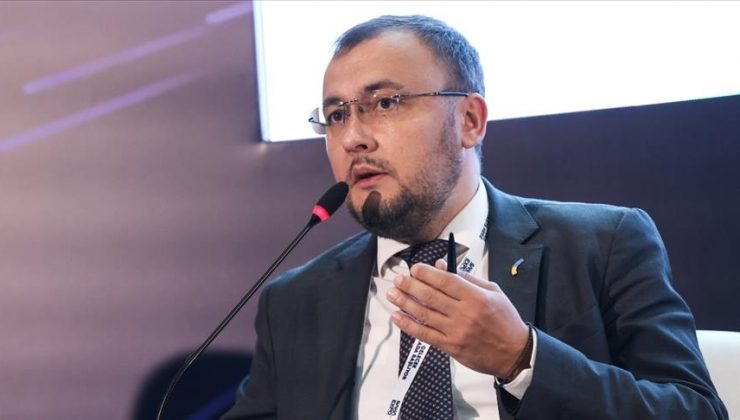 Ukrayna’nın Ankara Büyükelçisi Bodnar, “Halkımız hiç bir kukla adamı kabul etmez”