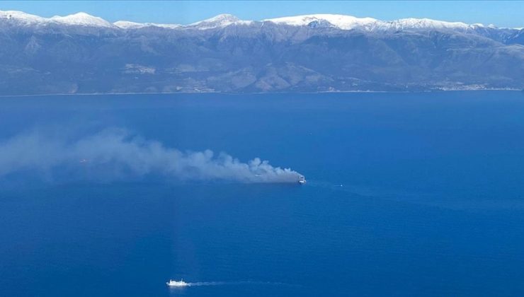 Yunanistan’da yangın çıkan feribotta ulaşılamayan Türk vatandaşı kurtarıldı