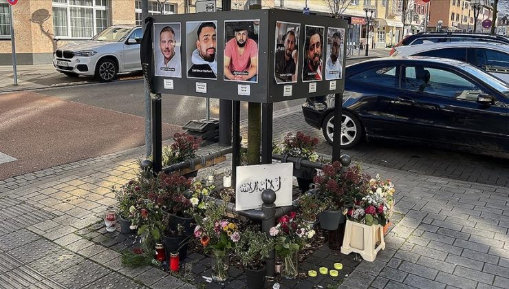 Hanau’daki ırkçı terör saldırısında yaşamını yitirenler Langen’de anıldı