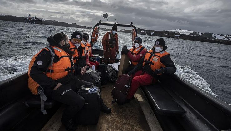 Türk ekibi Antarktika’ya ayak bastı