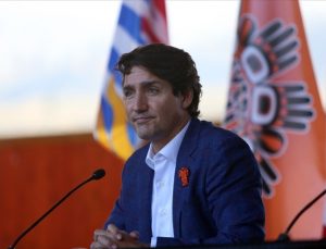 Kanada Başbakanı Trudeau’dan Acil Durumlar Yasası’nda geri adım
