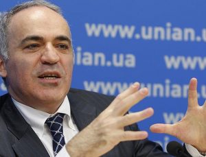 Dünyaca ünlü Rus satranç oyuncusu Kasparov, ülkesini eleştirdi