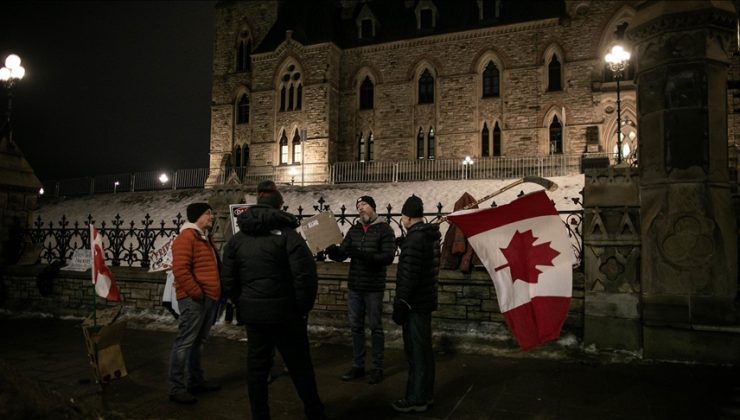 Kanada’da 70 “Özgürlük Konvoyu” protestocusu gözaltına alındı