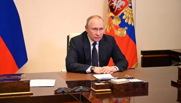 Putin: “Belirlenen tüm görevler başarıyla tamamlanıyor”