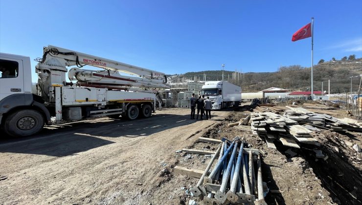 Türkgözü Sınır Kapısı yeniden yolcu trafiğine kapatıldı