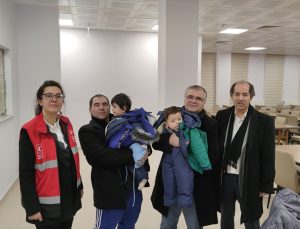 Ukrayna’dan tahliye Ahıska Türkleri Bursa’ya geldi