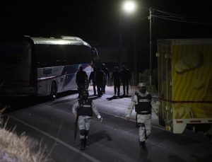 Meksika’da horoz dövüşü yaptırılan alandakilere yönelik silahlı saldırı: 19 ölü