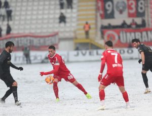 Altınordu, Ümraniyespor’u devirmeyi başardı: 0-1