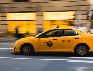 Uber uygulaması New York’ta sarı taksilerde de kullanılabilecek