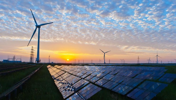 Yenilenebilir enerji kurulu gücünde rekor artış
