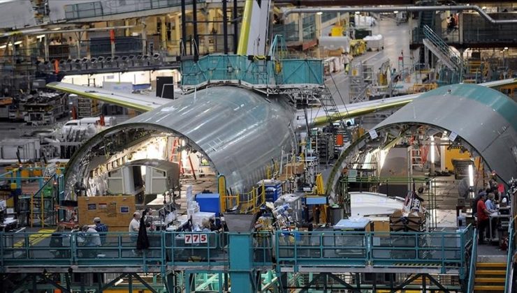 Boeing, Rusya’dan titanyum alımını askıya aldı