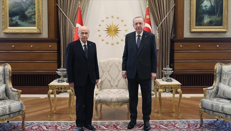 Cumhurbaşkanı Erdoğan, Bahçeli ile bir araya geldi