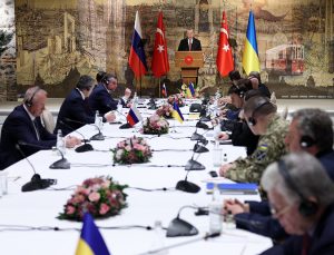 Rusya-Ukrayna müzakeresi İstanbul’da başladı