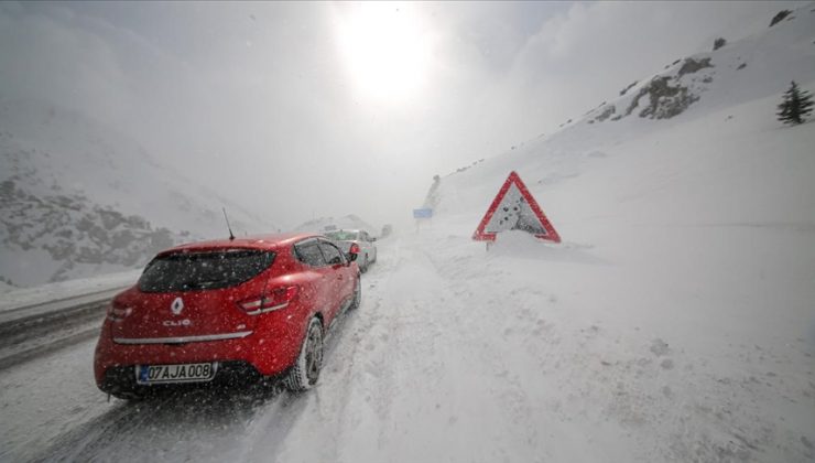 Antalya-Konya kara yolu tır geçişlerine kapatıldı
