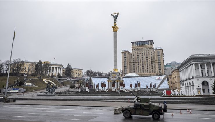 Polonya, Çekya ve Slovenya başbakanları saldırı altındaki Kiev’e geldi